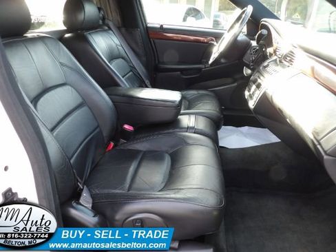 Used 2004 Cadillac De Ville Hearse image 16