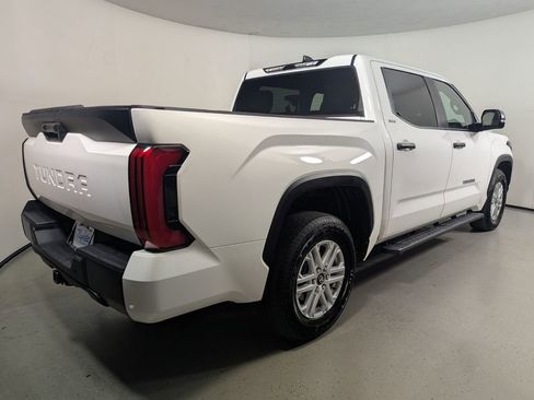 Used 2026 Toyota Tundra SR5 w/ SR5 Convenience Package RWD image 8