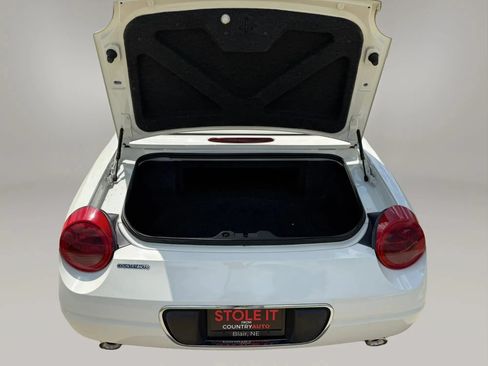 Used 2003 Ford Thunderbird RWD image 10