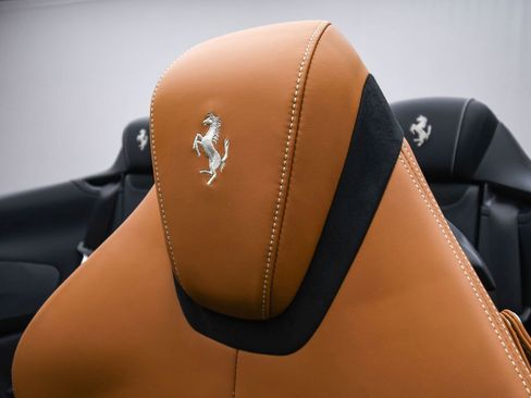 Certified 2025 Ferrari Roma Spider image 58