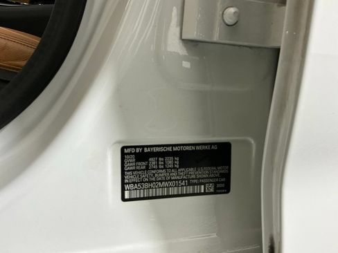 Used 2021 BMW 530i RWD image 33