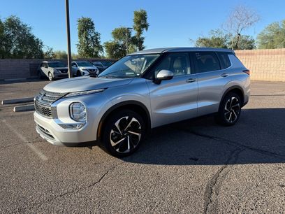 Used 2024 Mitsubishi Outlander SE