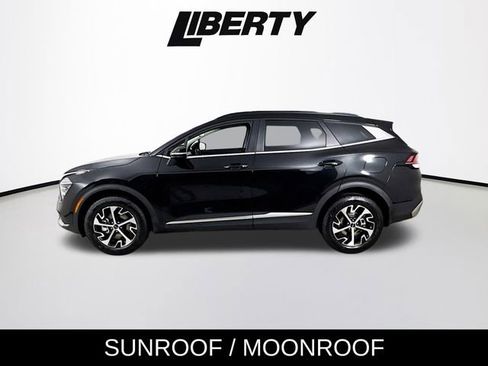 Used 2025 Kia Sportage EX w/ EX Premium Package image 4