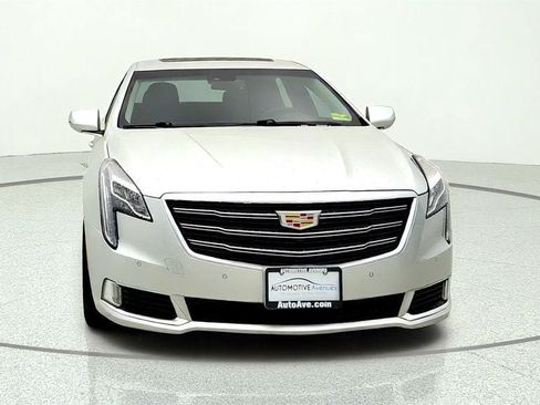 Used 2019 Cadillac XTS Luxury w/ Driver Awareness Package FWD image 2