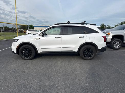 Used 2022 Kia Sorento S AWD/4WD image 3