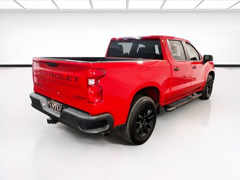 Used 2022 Chevrolet Silverado 1500 Custom w/ LPO, Dark Essentials Package RWD image 4