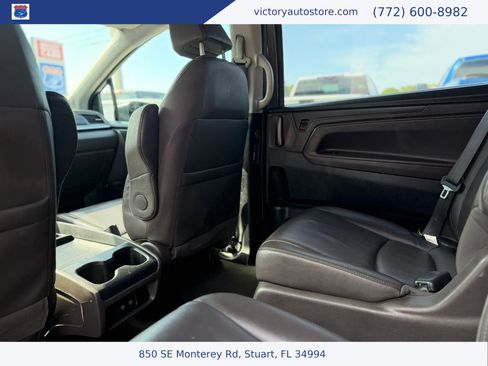 Used 2019 Honda Odyssey EX-L image 12