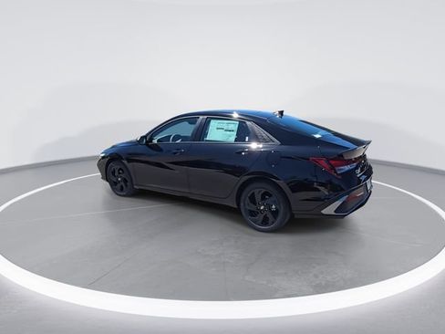 New 2026 Hyundai Elantra Sport FWD image 6