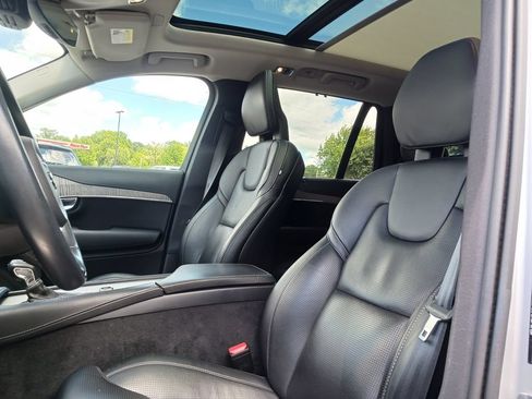 Used 2021 Volvo XC90 T6 Inscription w/ Advanced Package AWD/4WD image 11