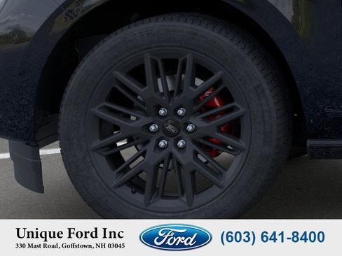 New 2025 Ford Expedition Platinum w/ Stealth Performance Package image 42