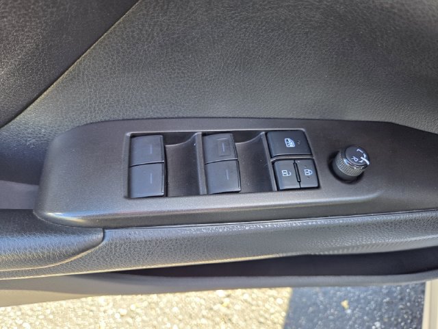 Certified 2021 Toyota Camry SE w/ Cold Weather Package AWD/4WD image 14