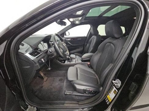 Used 2023 BMW X2 xDrive28i w/ Premium Package 2 image 4