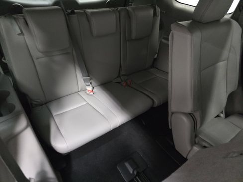 Certified 2019 Toyota Highlander Limited w/ Protection Package #3 image 22