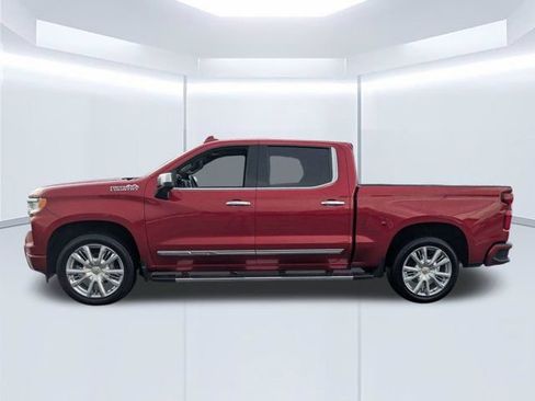 Used 2024 Chevrolet Silverado 1500 High Country w/ High Country Premium Package AWD/4WD image 7