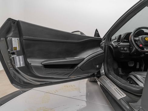Certified 2012 Ferrari 458 Italia Coupe image 17