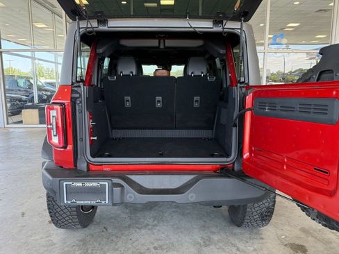 Used 2023 Ford Bronco Outer Banks w/ Sasquatch Package AWD/4WD image 29