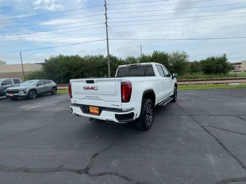 Used 2019 GMC Sierra 1500 AT4 w/ AT4 Premium Package AWD/4WD image 8