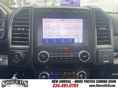 Used 2020 Ford Expedition Limited w/ Equipment Group 302A AWD/4WD image 15