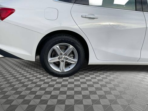 Used 2023 Chevrolet Malibu LS w/ Driver Confidence Package FWD image 7