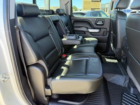 Used 2018 Chevrolet Silverado 1500 LTZ Z71 w/ Redline Edition AWD/4WD image 37