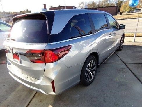 New 2026 Honda Odyssey EX-L image 5