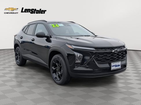 New 2026 Chevrolet Trax LT w/ Midnight Edition image 4