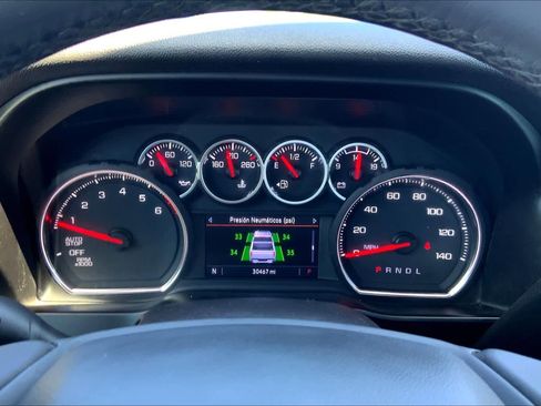 Used 2020 Chevrolet Silverado 1500 LT w/ Texas Edition image 25