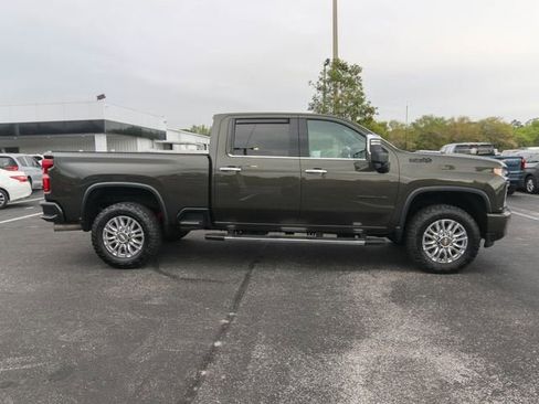 Used 2023 Chevrolet Silverado 3500 High Country w/ Safety Package II AWD/4WD image 11