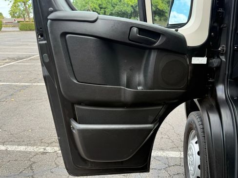 Used 2022 RAM ProMaster 2500 image 16