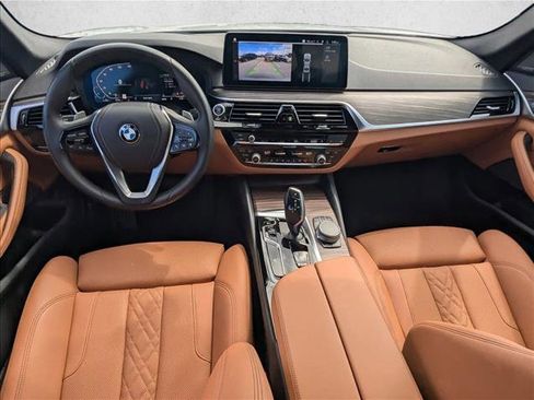 Certified 2023 BMW 530i w/ Premium Package image 14