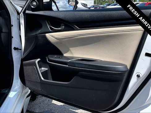 Used 2020 Honda Civic Sport Touring image 28