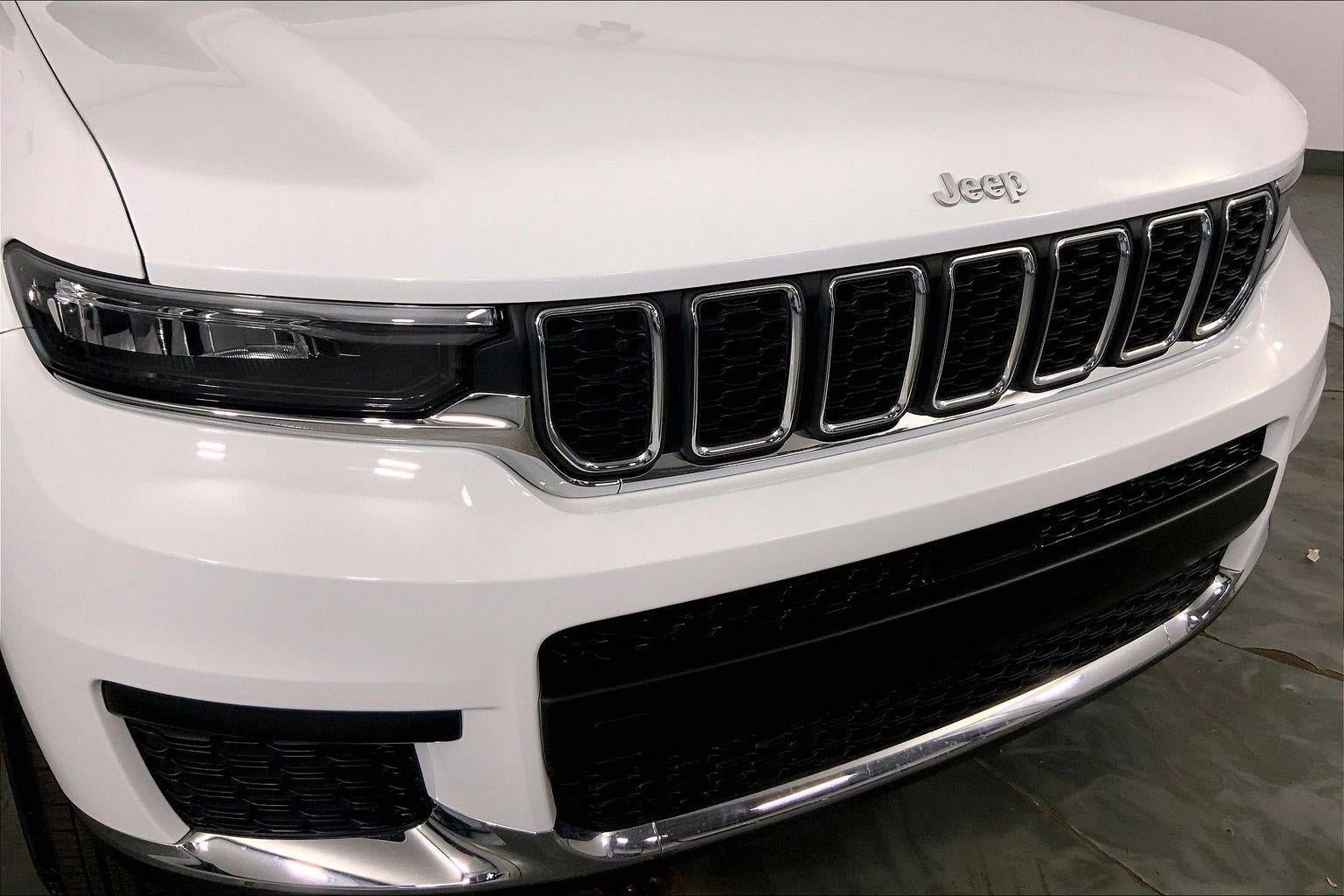 Used 2025 Jeep Grand Cherokee L Laredo w/ Luxury Tech Group I AWD/4WD image 28