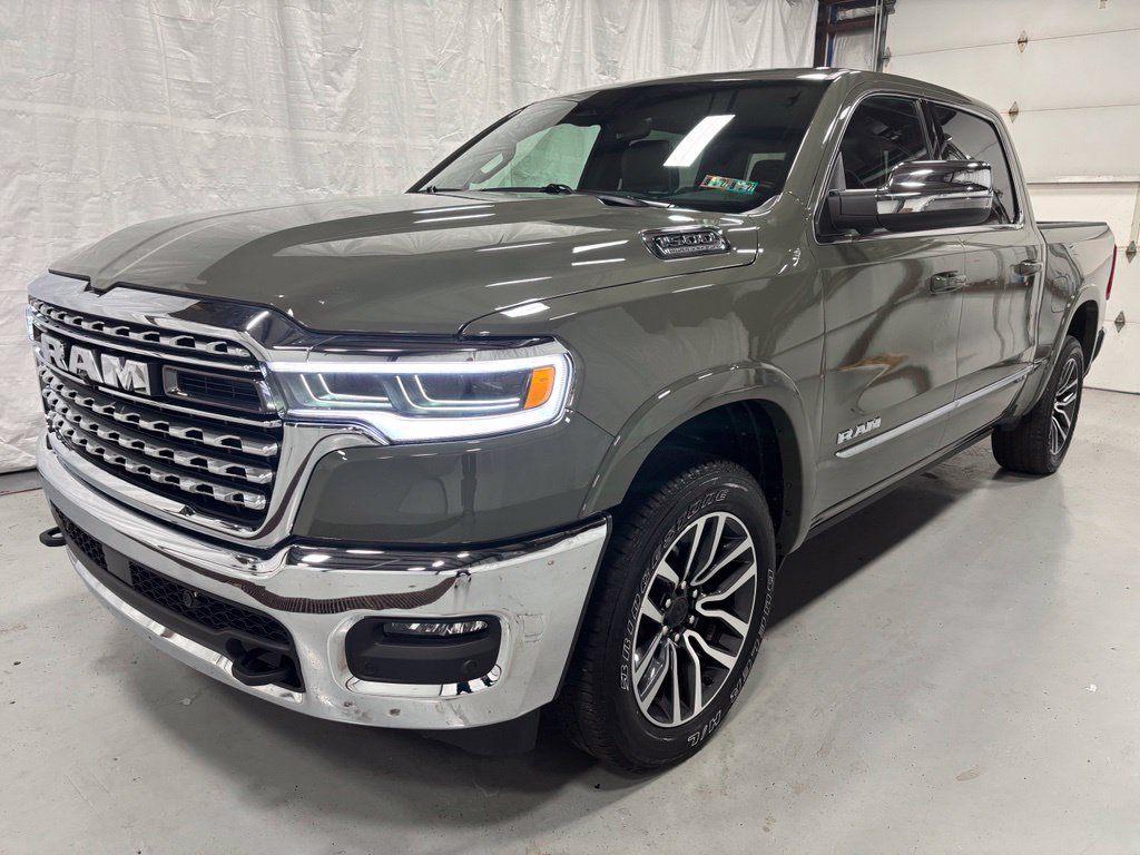 Used 2026 RAM 1500 Limited AWD/4WD image 3