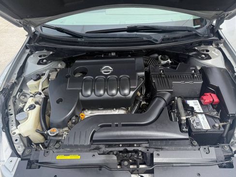 Used 2011 Nissan Altima 2.5 S w/ Special Edition Pkg FWD image 22