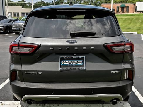 Used 2023 Ford Escape Active w/ Tech Pack #1 AWD/4WD image 7