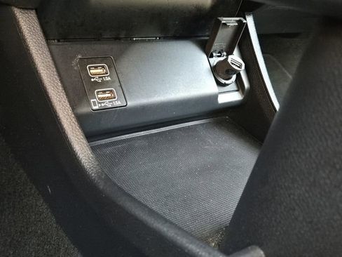 Used 2022 Honda HR-V EX image 25