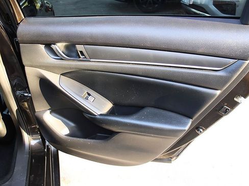 Used 2018 Honda Accord LX image 20