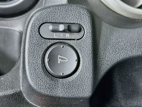 Used 2010 Honda Fit Sport image 17