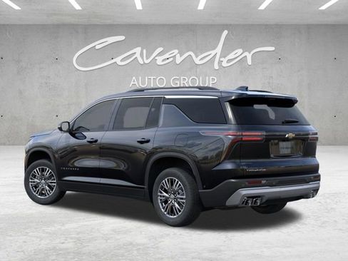 New 2026 Chevrolet Traverse LT image 3