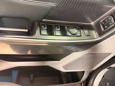 Used 2024 Ford F450 Limited w/ FX4 Off-Road Package AWD/4WD image 32