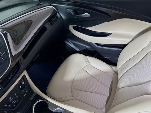Used 2020 Buick Envision Preferred image 21