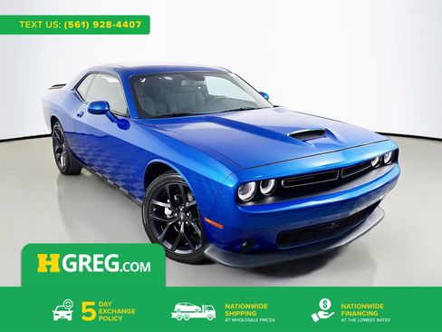 Used 2023 Dodge Challenger SXT w/ Blacktop Package RWD image 1