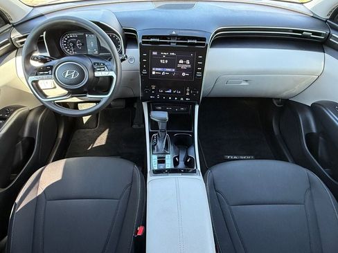 Used 2024 Hyundai Tucson SEL FWD image 16