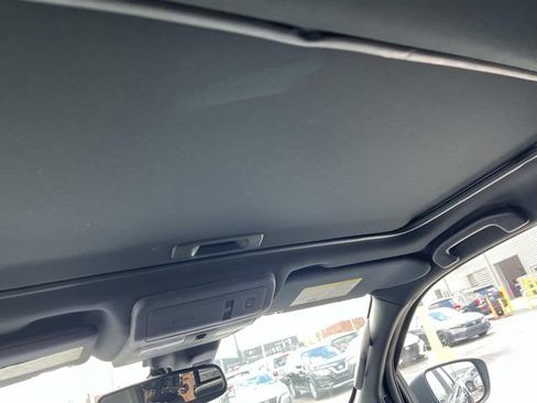 Used 2022 Nissan Frontier Pro-X w/ Pro-X Premium Package RWD image 15