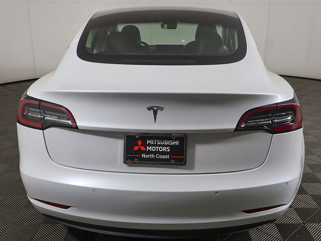 Used 2020 Tesla Model 3 Standard Range Plus RWD image 12