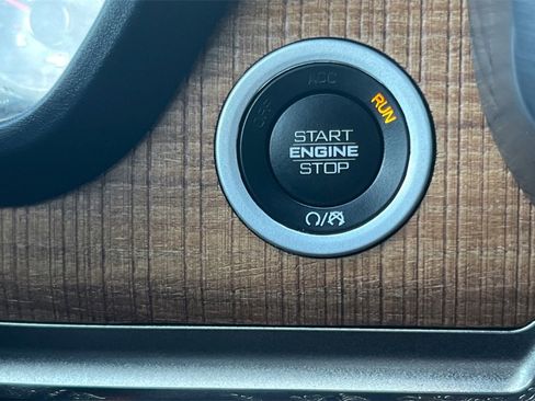 Used 2020 RAM 1500 Limited image 26