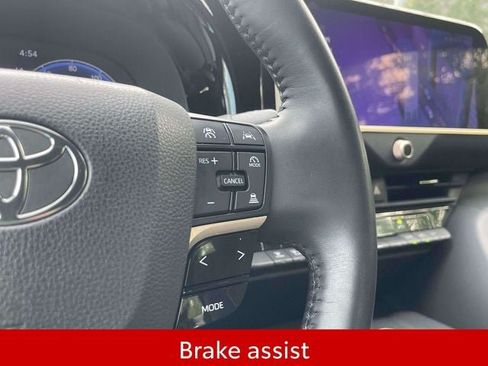 Certified 2023 Toyota Crown AWD/4WD image 26
