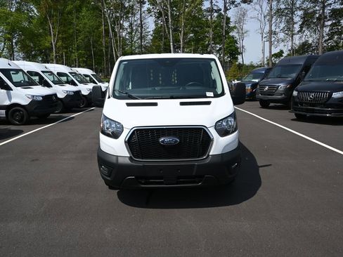 Used 2025 Ford Transit 250 Low Roof w/ Exterior Upgrade Package RWD image 27