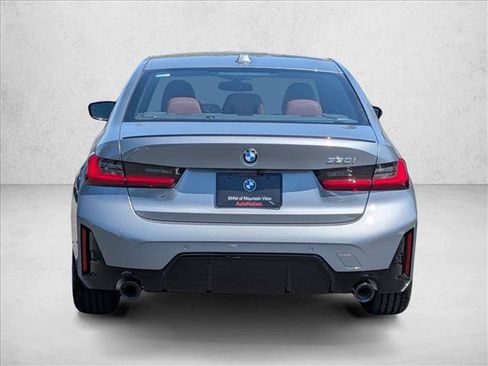New 2026 BMW 330i Sedan w/ M Sport Package RWD image 7