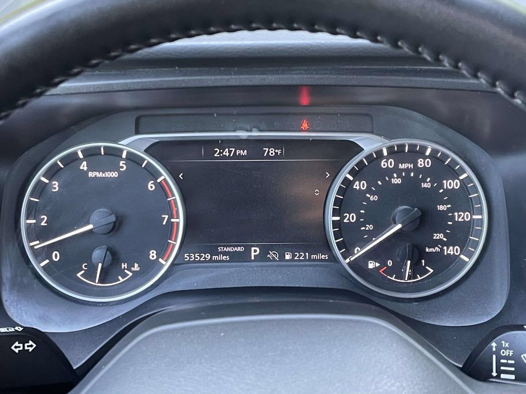 Used 2025 Nissan Rogue SV FWD image 19
